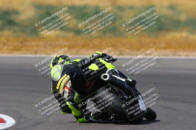 media/Apr-30-2023-CRA (Sun) [[020fcf5d43]]/Race 11-600 Expert Superbike/